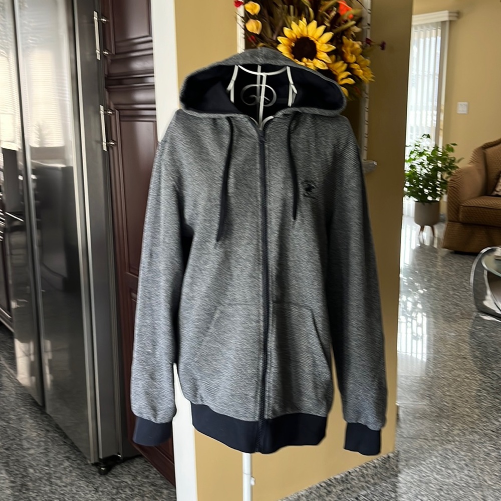 Zip up